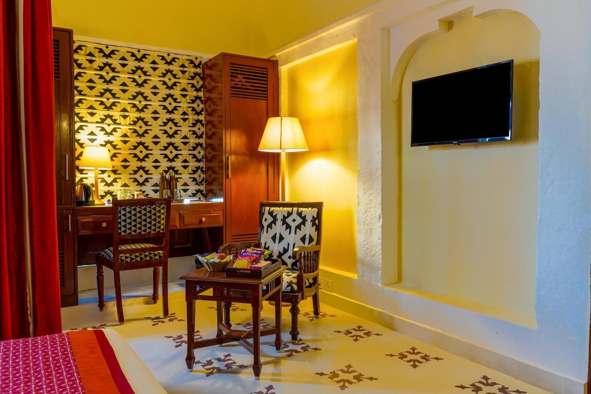 Отель Guleria Kothi At Ganges Варанаси Экстерьер фото
